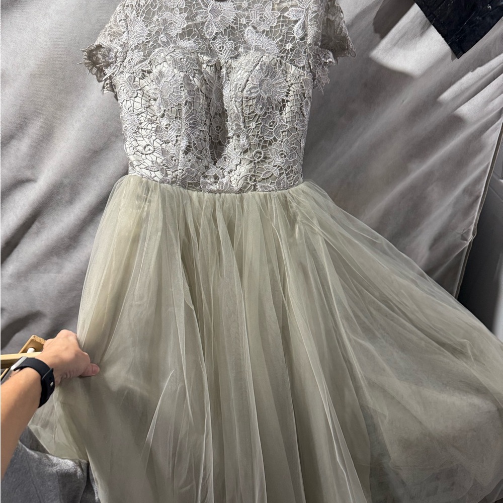 Elegant Lace and Tulle Dress
